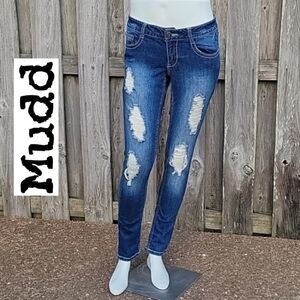 NEW Mudd Distressed Jeans